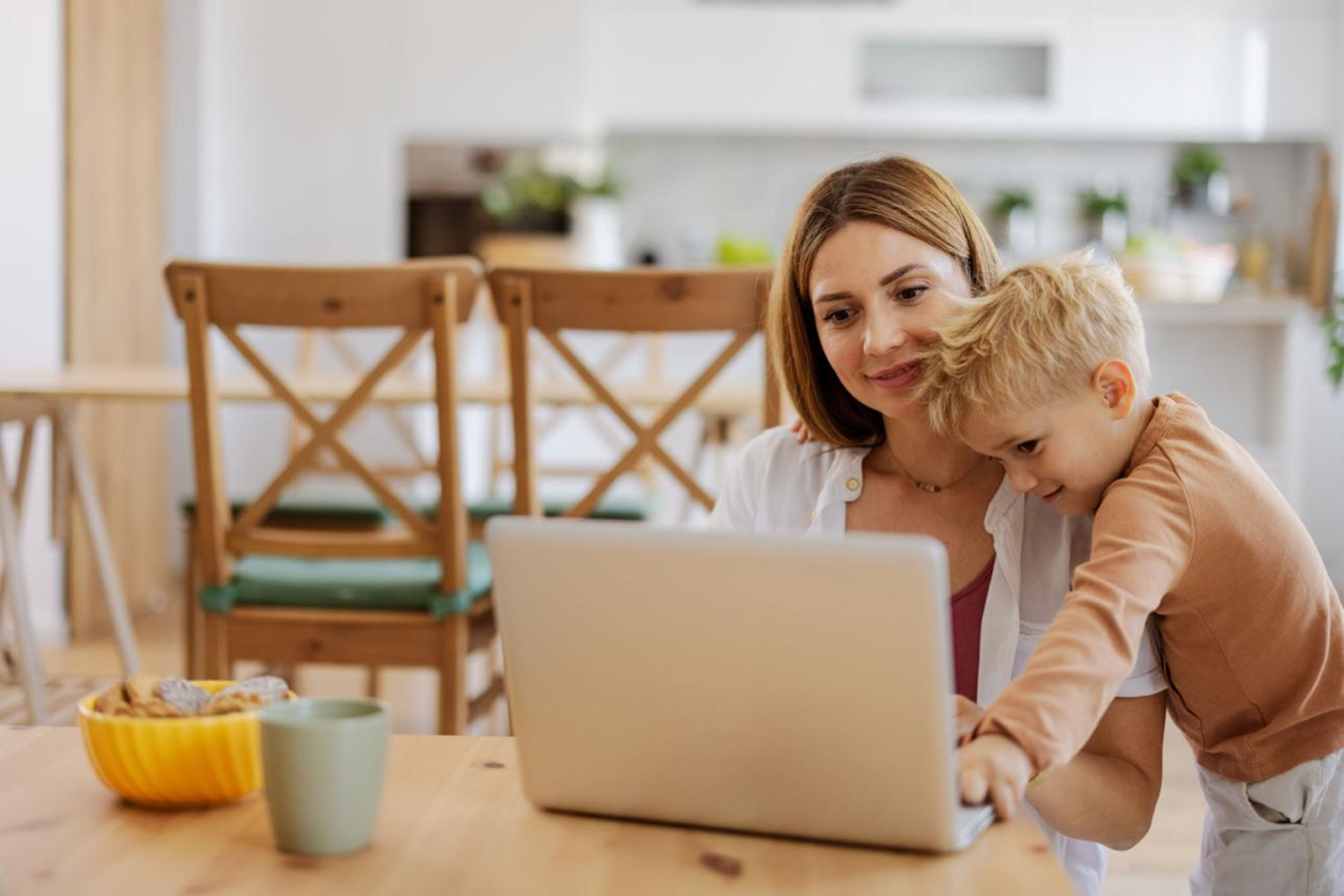 son with mom
